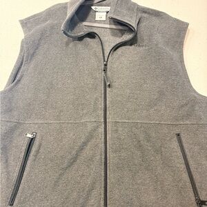 Columbia Charcoal Full-Zip Vest